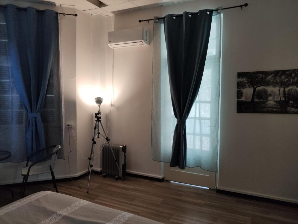 City Hall Hostel ไฮฟา ภายนอก รูปภาพ